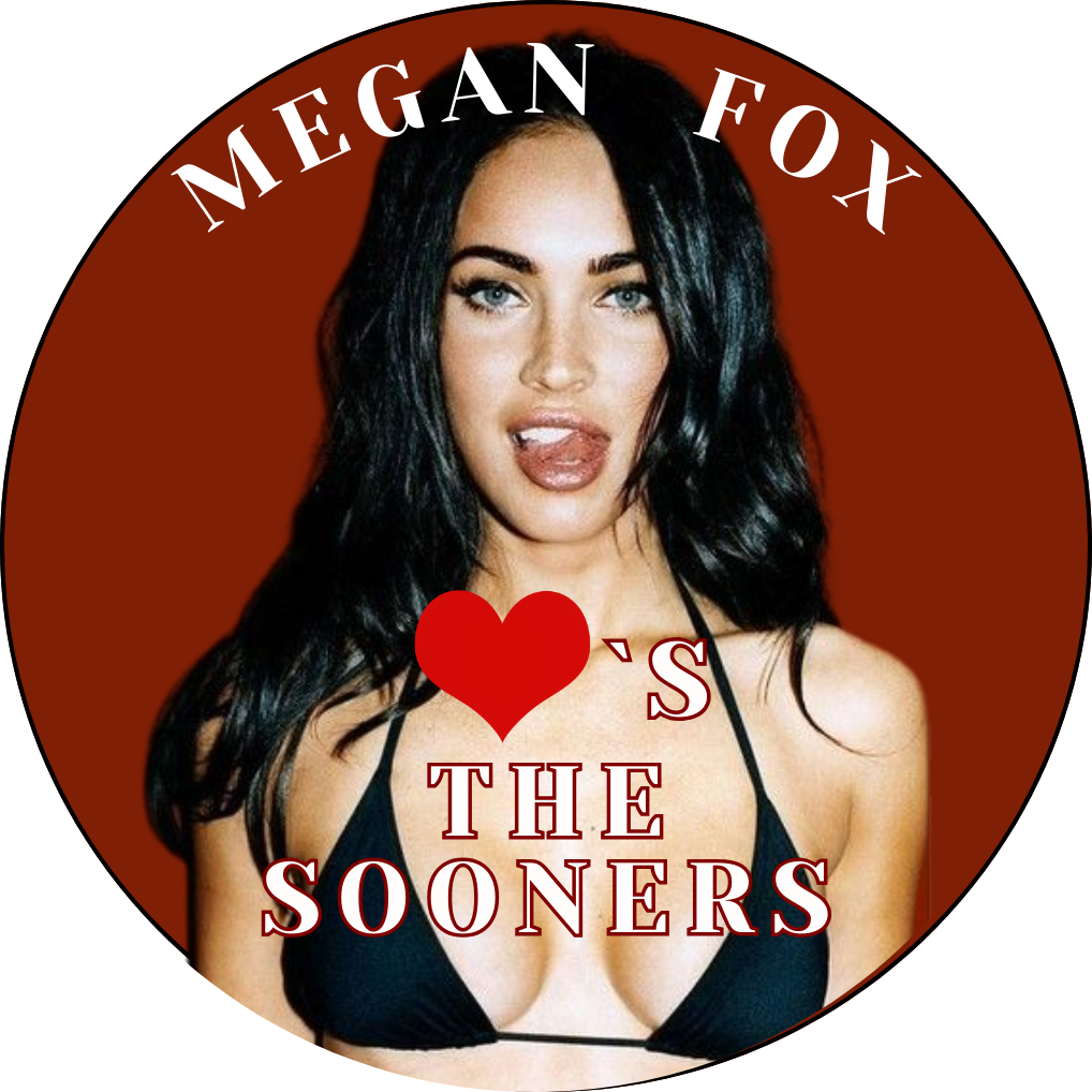 “MEGAN FOX ♥️’S (COLLEGE)”